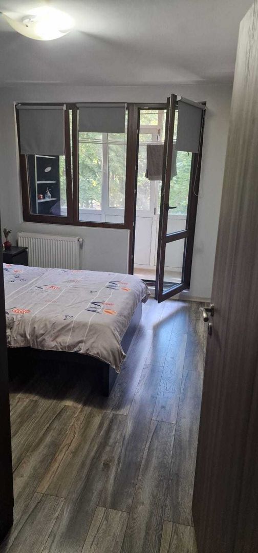 Apartament 3 camere de vanzare - Poză 7