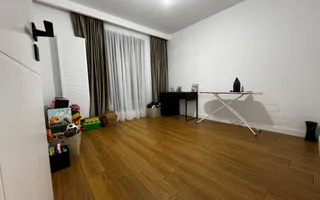 Vila de vanzare-5 camere-3 bai-500 M de STV - Poză 23