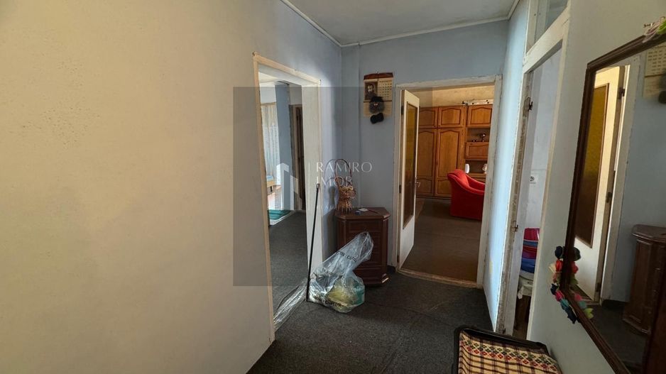 Apartament 4 camere Otopeni - Poză 2