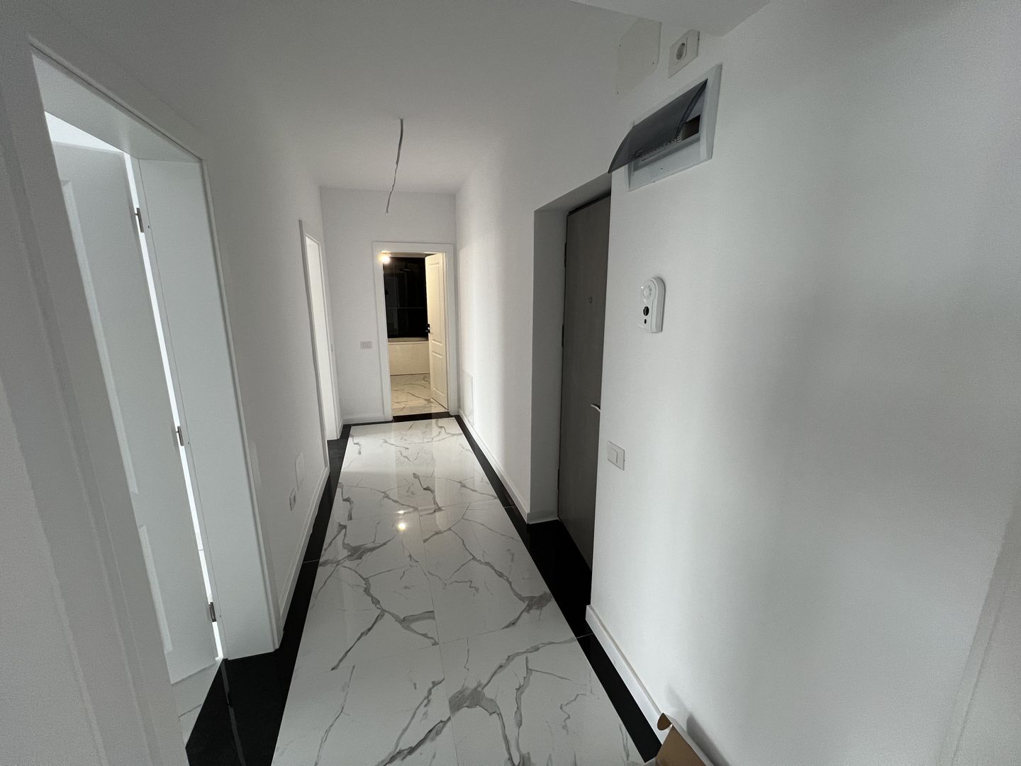 Ultimul Apartament in faza 1 disponibil pt mutare - Poză 11