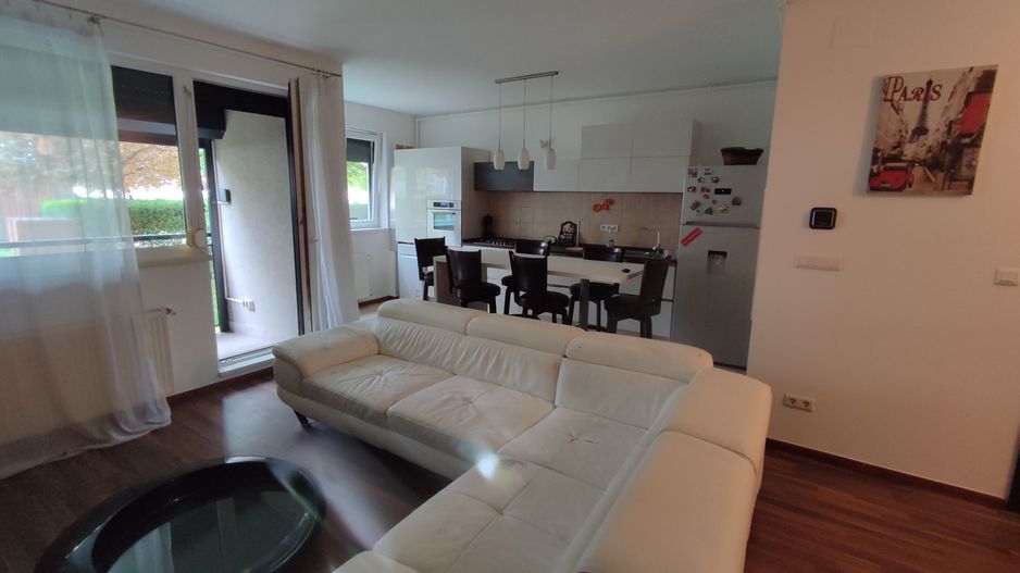 Ocazie- apartament cu 3 camere pe 2 nivele la 5 minute de Iulius Mall - Poză 2