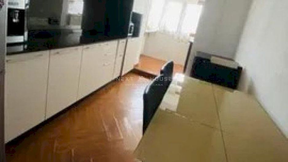 Apartament 4 camere Rahova - Poză 2