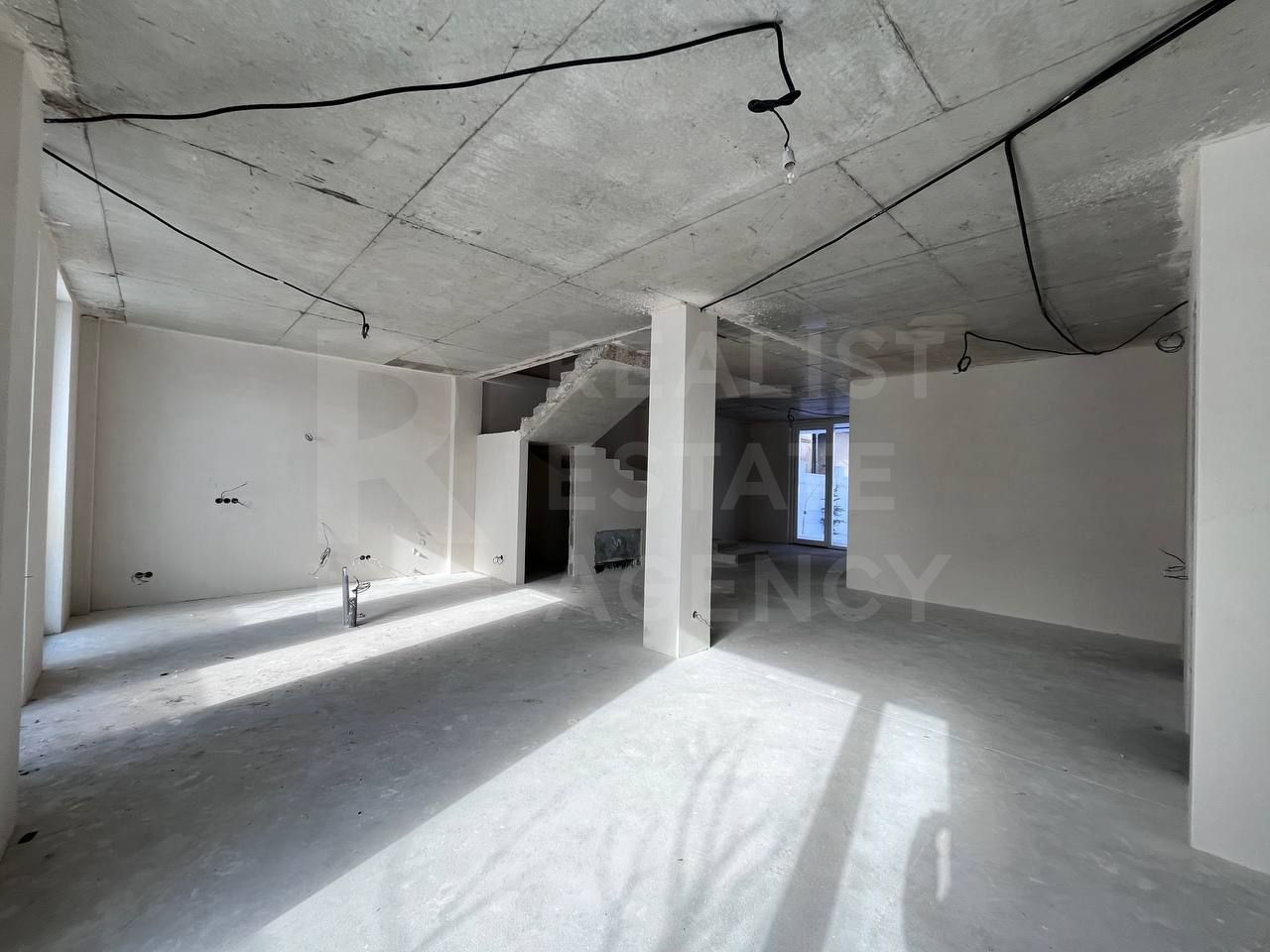 Vânzare, Hi-Tech, 2 nivele, 4  camere, strada Nucarilor,Cricova - Poză 16