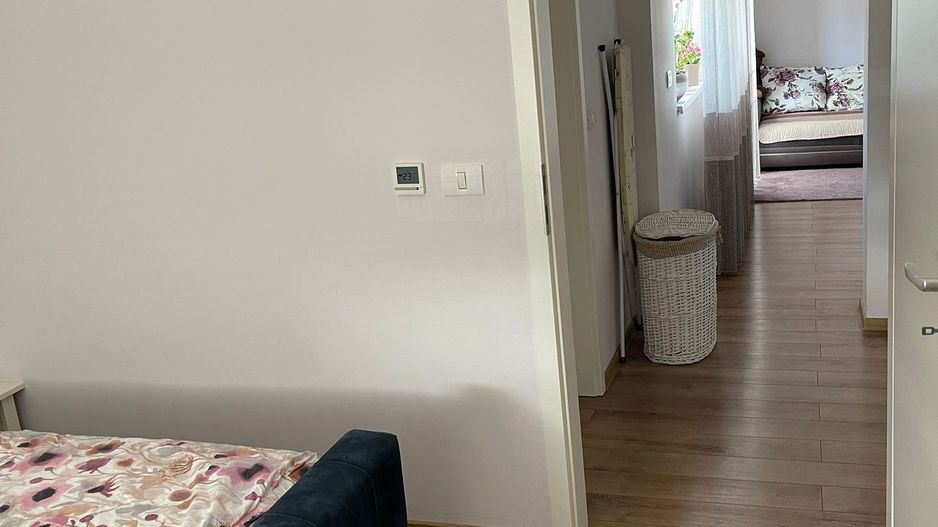 Apartament cu 2 camere si 2 locuri de parcare - Poză 27
