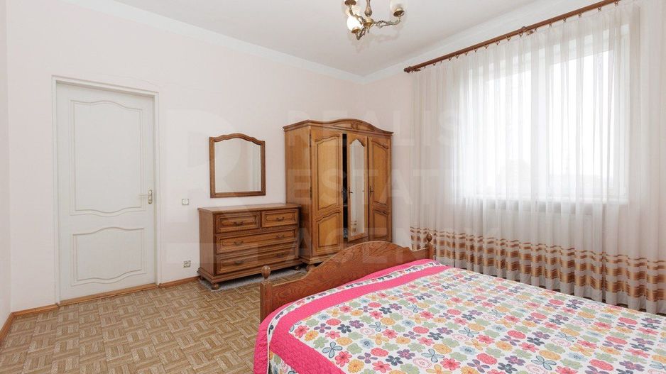 Vânzare, casă 3 nivele , str. Sihastrului, Codru - Poză 10