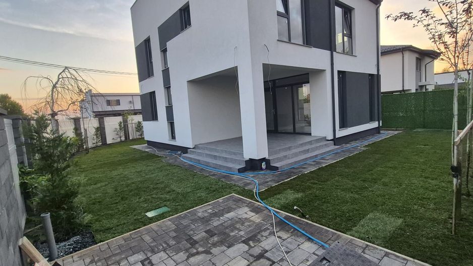 Vila 4 camere Balotesti - Poză 6