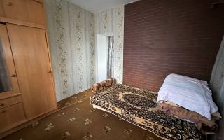 Casă cu priveliște spre pădure și 25,7 ari de teren – Hîrbovăț, r. Anenii Noi - Poză 14