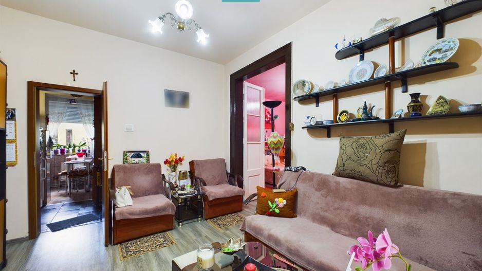 Clădire cu două apartamente zonă centrală - Poză 22