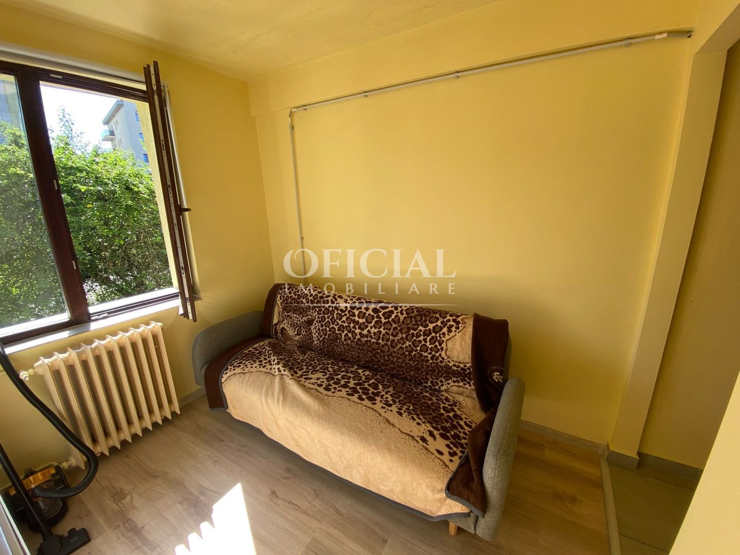 Apartament 1 Camera | 11 Mp | Renovat | Gheorgheni Albac Hotel Royal - Poză 3