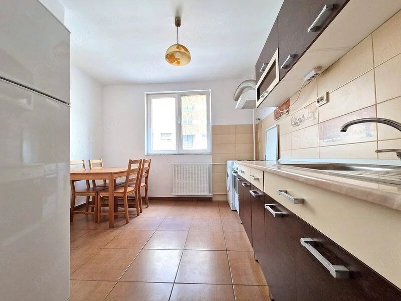 Apartament Universitate // bd. Elisabeta - Poză 1