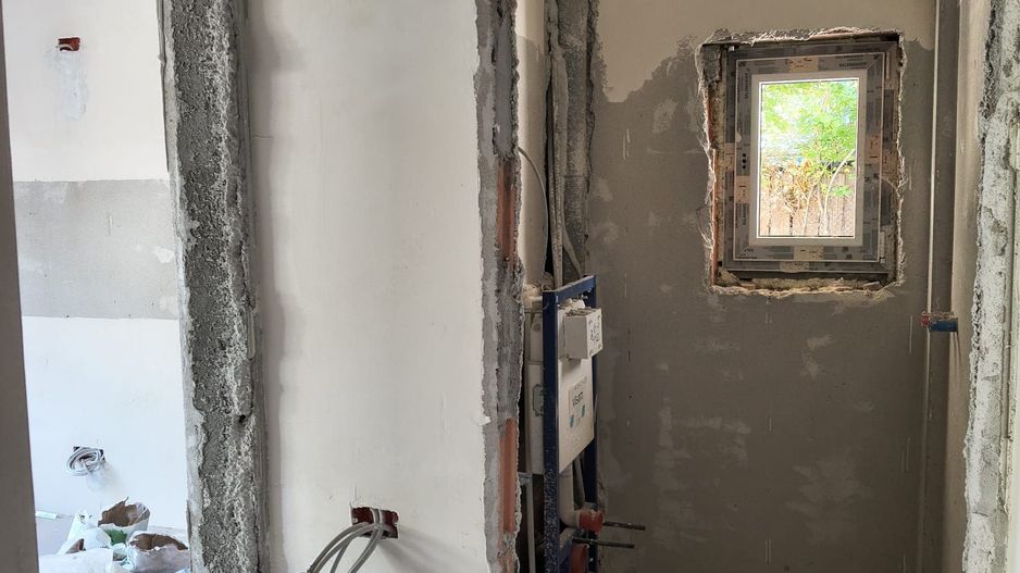 vila ind.5cam,3bai/centruPopesti Leordeni-str.Erou Pantazica Gabr - Poză 40