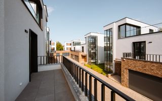 VILA SUPERBĂ CU 4 DORMITOAARE ȘI PISCINA LA INCHIRIERE - Poză 41