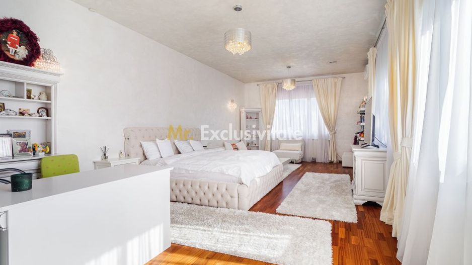 Resedinta premium| Teren de tenis | Piscină încălzită | Infrastructură completă! - Poză 8