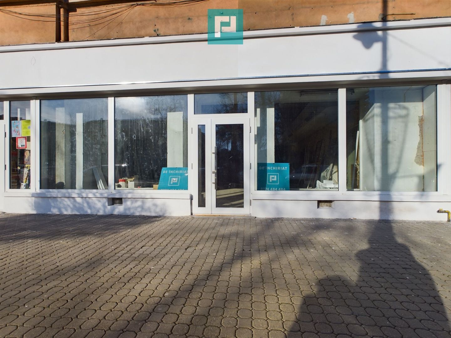 Spațiu comercial 200 mp Bulevardul Revoluției - Poză 2