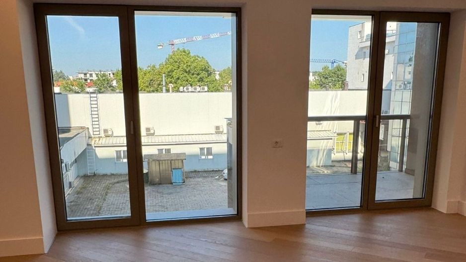 Pipera I Studio I Cortina 126 - Poză 3