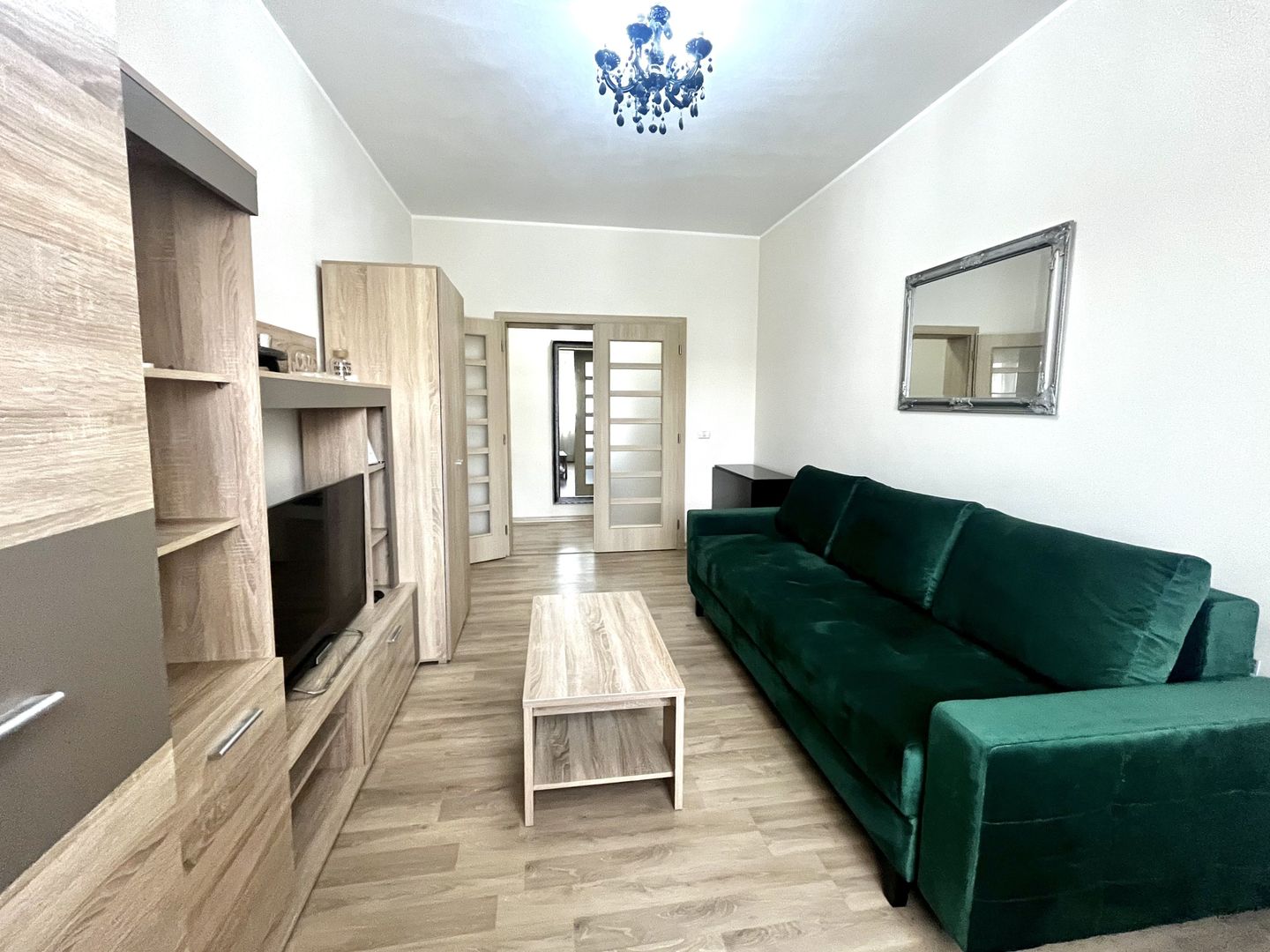 2 camere, decomandat, modern si primitor, la intrare in Dumbravita - Poză 2