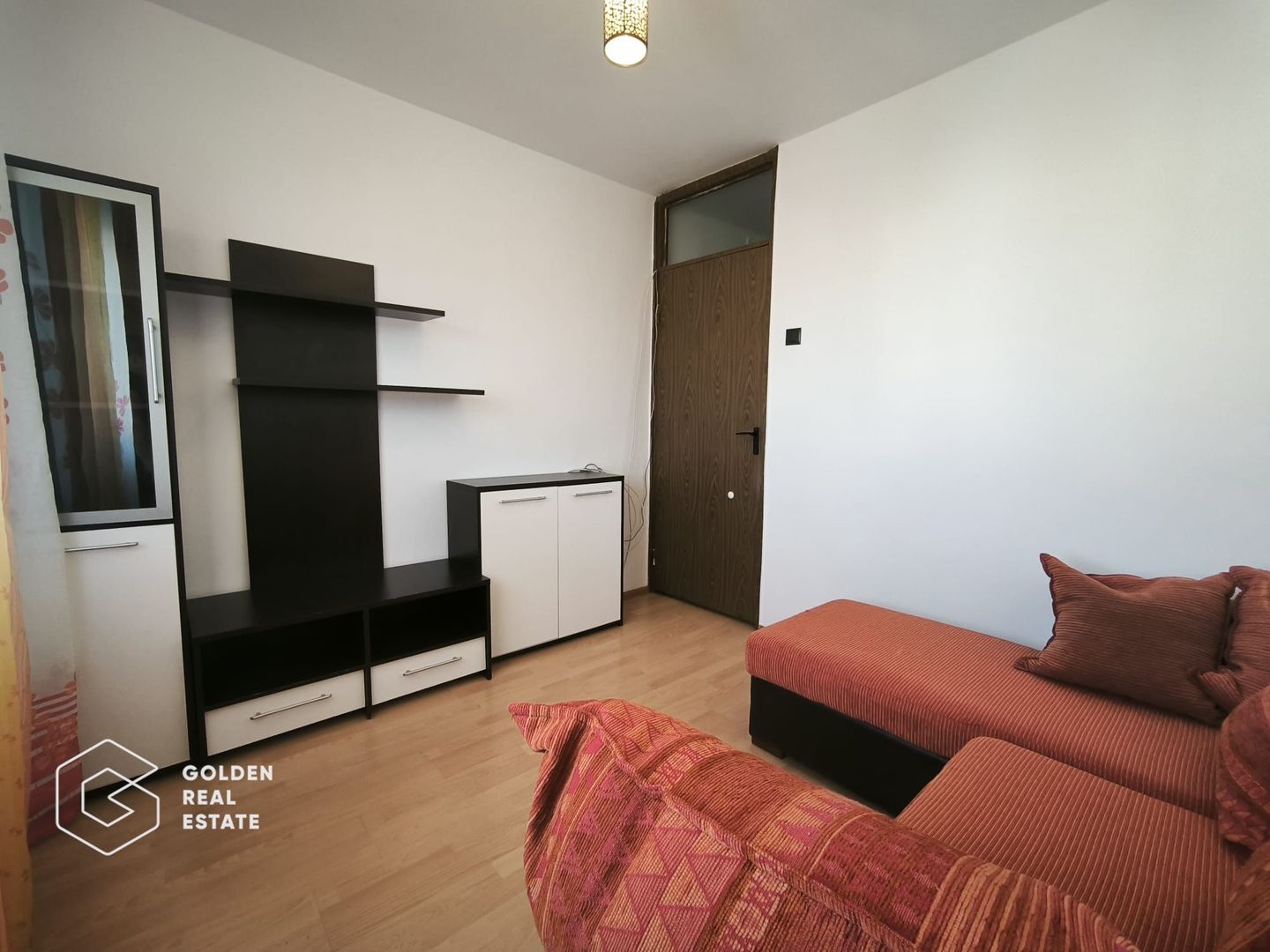 Apartament cu 3 camere, in Micalaca,  75 mp - Poză 7