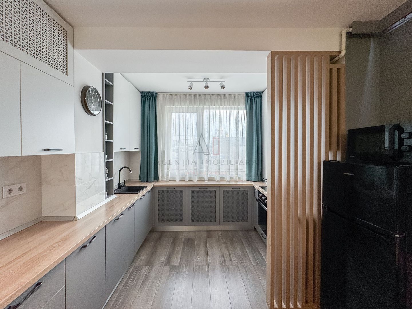 Studio Ivory Residence | Parcare - Poză 9