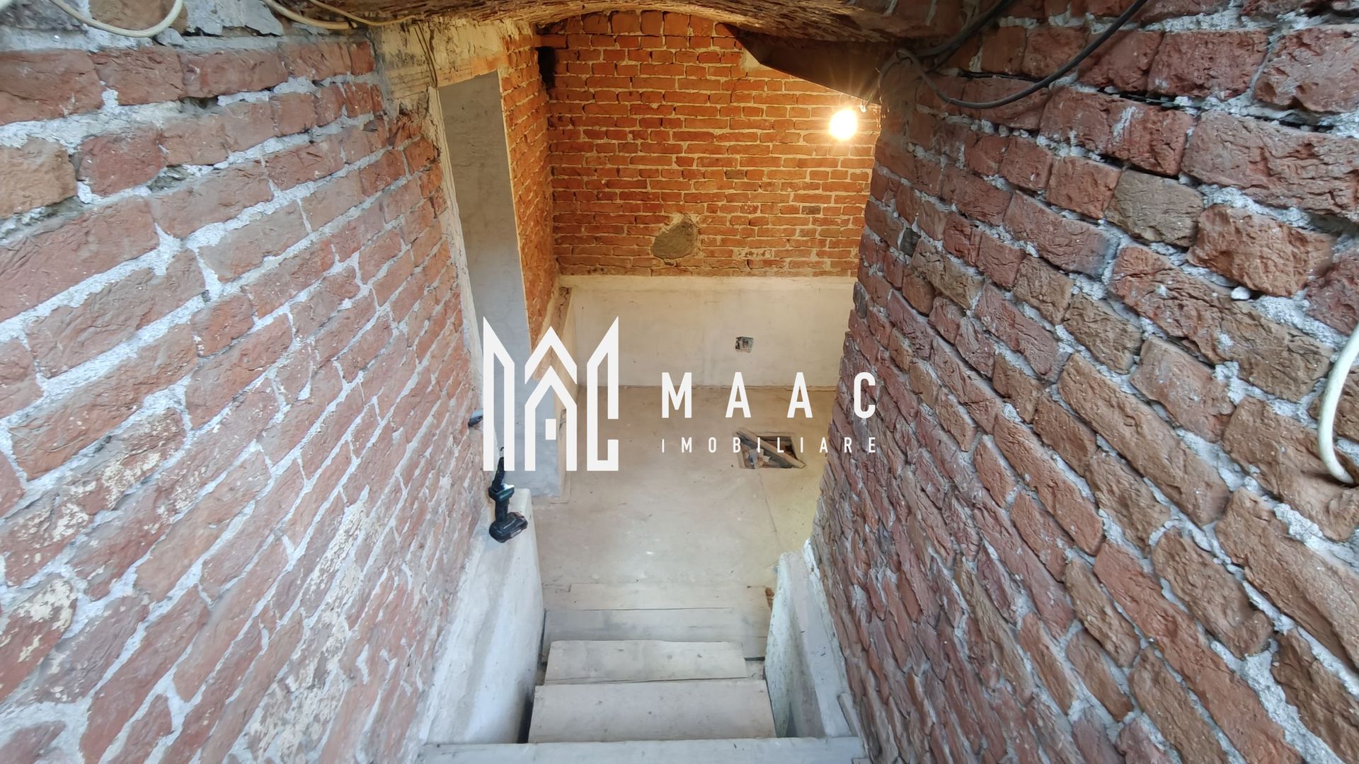 Casa individuala 3 camereI Teren 860 mp I Cristian - Poză 11