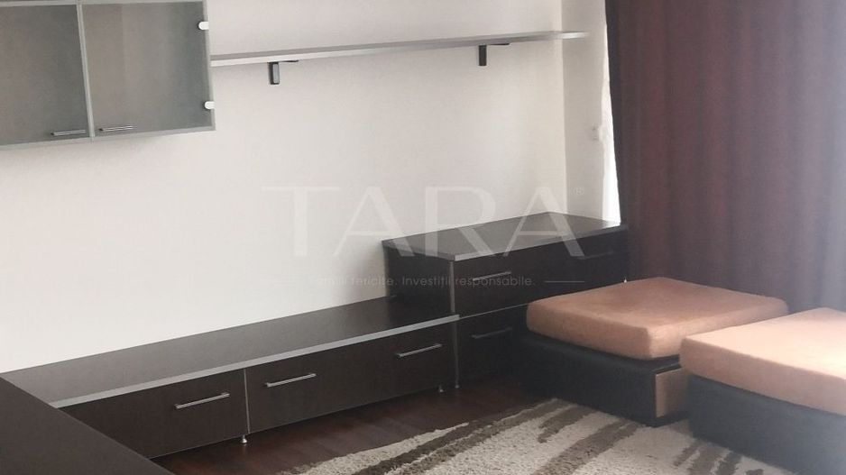 Apartament cu 2 camere, garaj subteran și boxă, Europa. - Poză 6