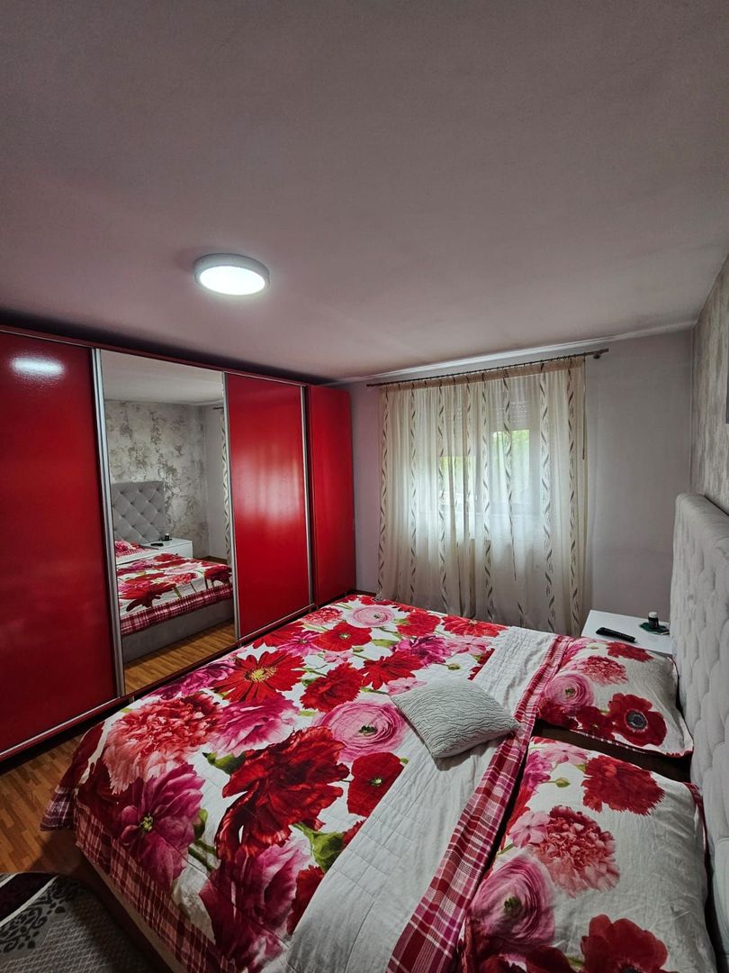 Casa- Str Tismana, zona Spitalul nr 1 - Poză 14