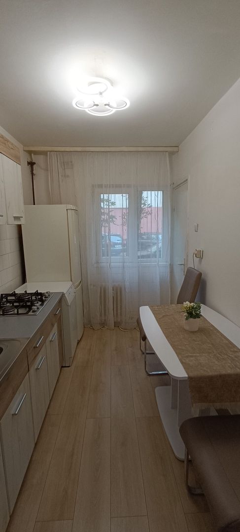 Apartament 2 camere la parter + balcon langa Spitalul Jufetean - Poză 26