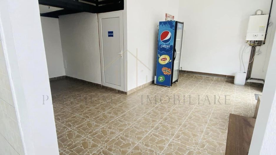 Spatiu comercial de Inchiriat Onesti - Poză 4