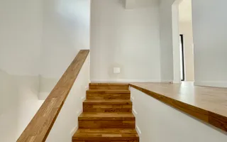 Vila Individuala 5 camere Tunari - Poză 12
