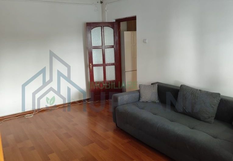 Apartament cu o cameră, zona Dacia, Iași – 40 mp, liber - Poză 2