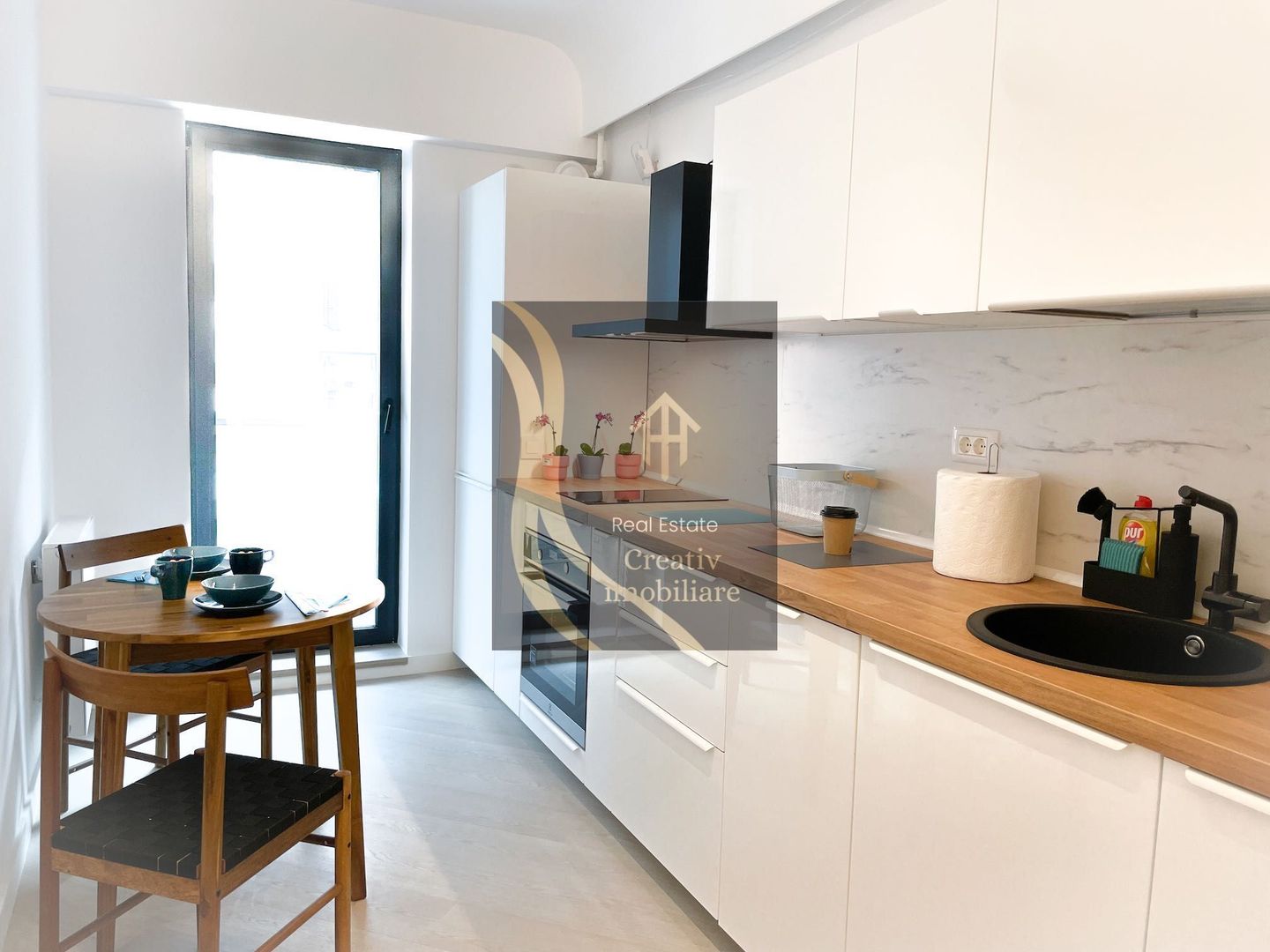Inchiriere Studio Cortina North - Poză 4