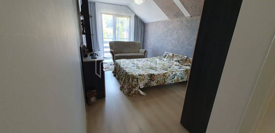 Casă individuală elegantă – Corunca, curte spațioasă - Poză 5