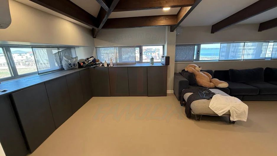 Vila mare in Pantelimon aproape de Lacul Pantelimon, la cheie - Poză 13