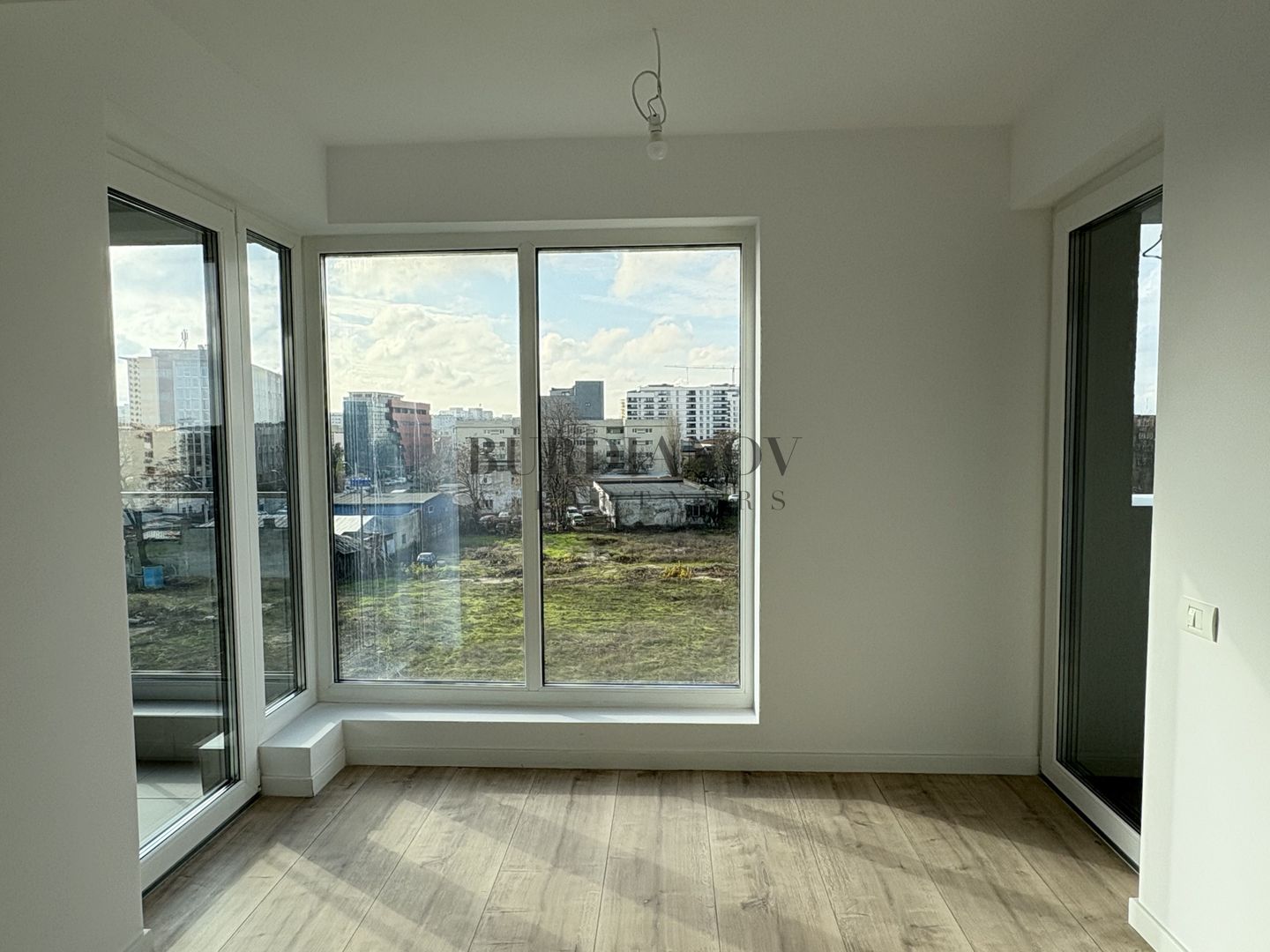 Apartament cu 3 camere - Ghica Apartments - Baicului - Poză 12