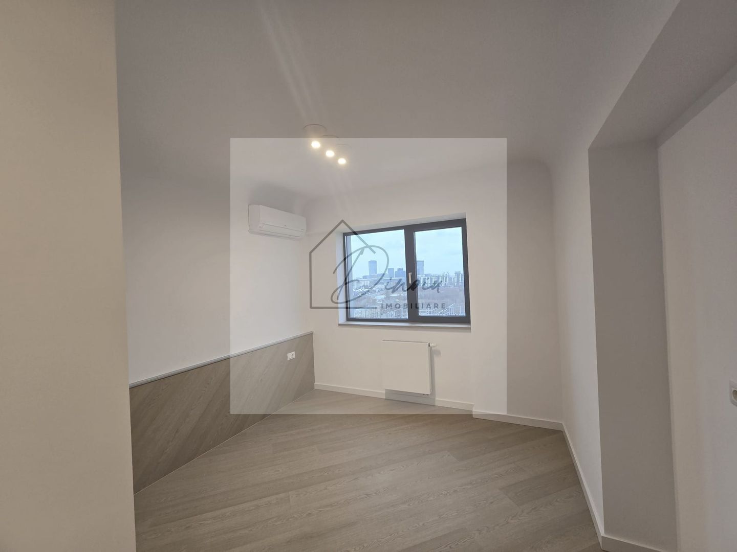 Apartament 2 camere NEMOBILAT vedere Promenada Cortina North - Poză 16