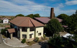 Casă in Cartierul Verde - Poză 13