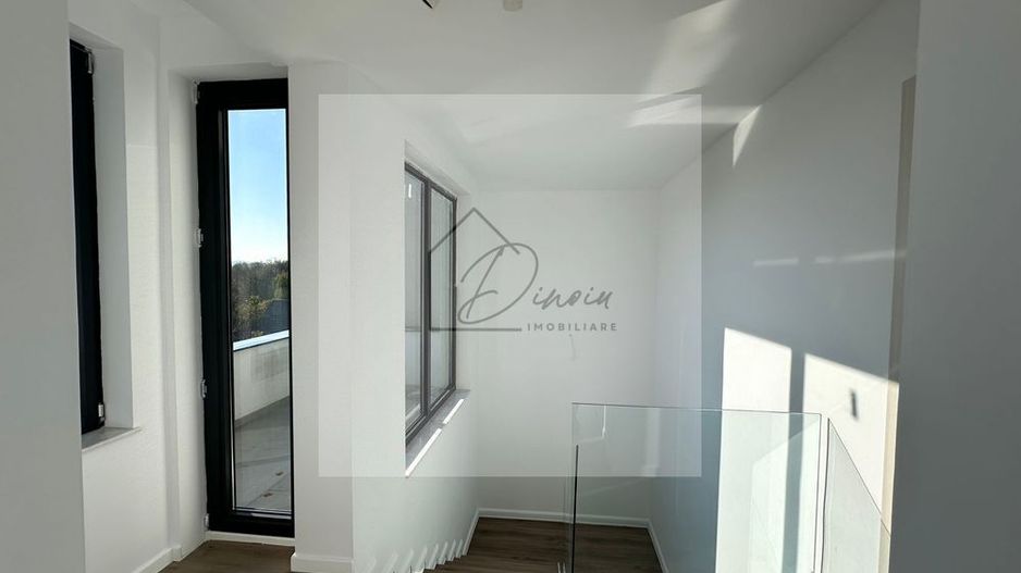 Vila de vanzare 5 camere ,4 bai, curte 85 mp zona Jollie Ville Pipera - Poză 12