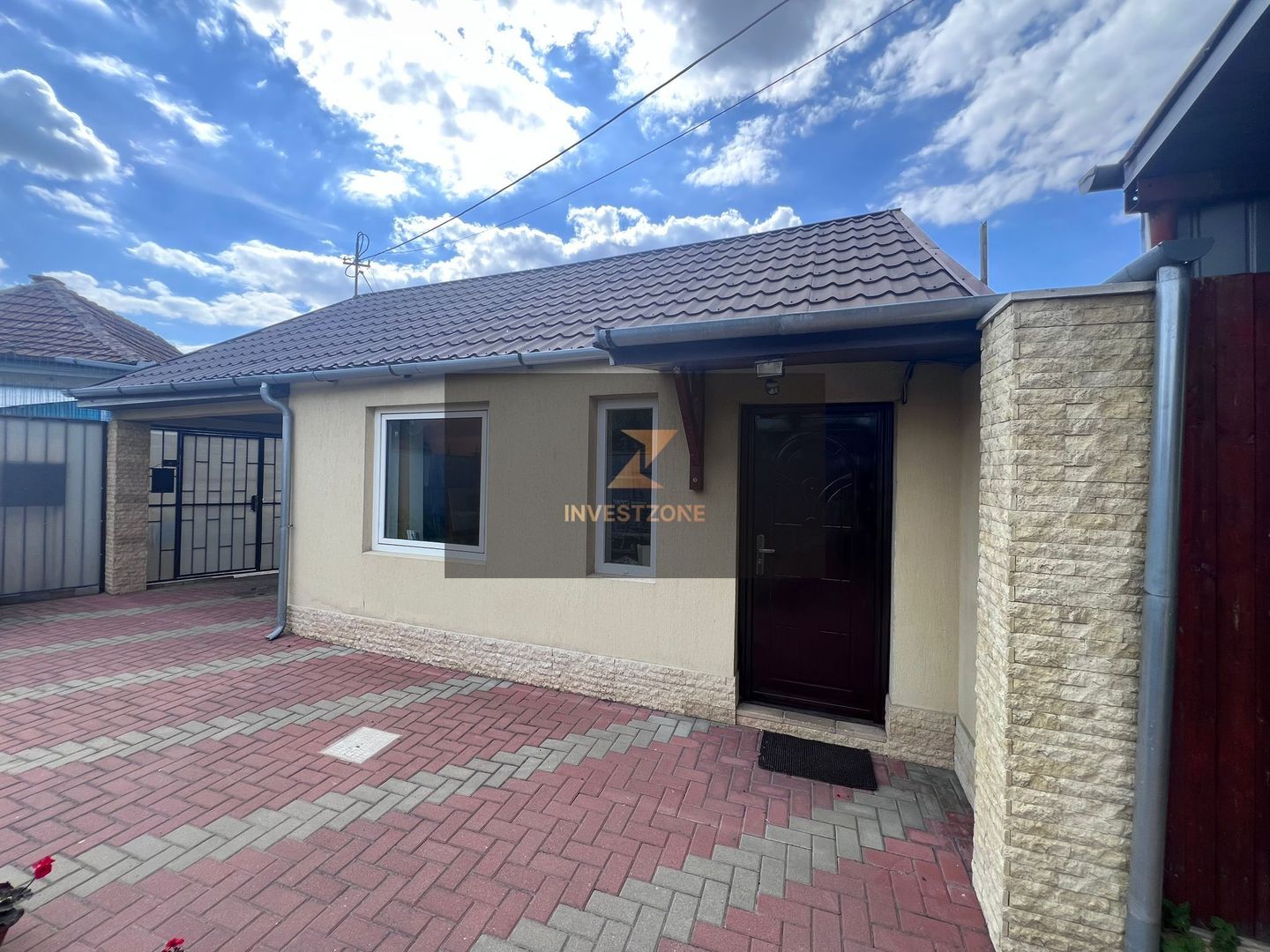 Casa de vanzare in zona Cantemir Oradea, aproape de Lotus si Salca - Poză 3