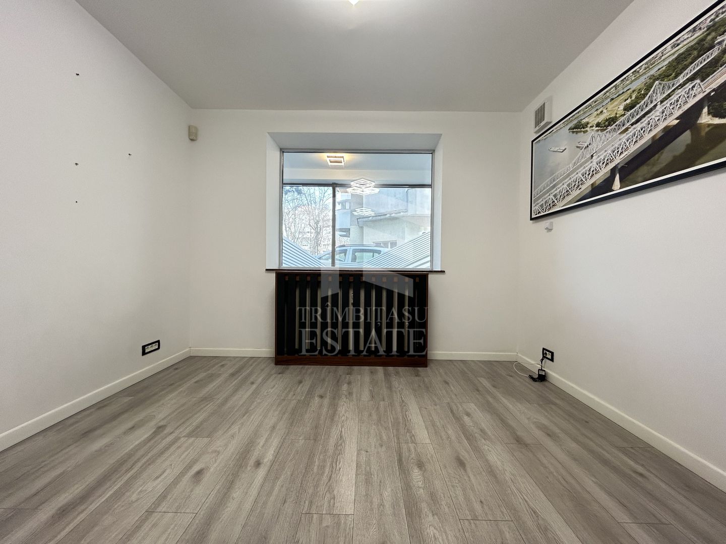 Spațiu pretabil sediu firmă sau activitate comercială - Tomis II - Poză 4