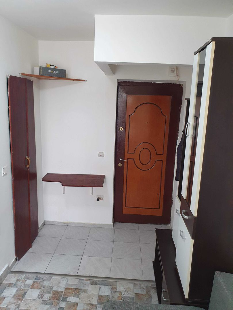 PF vand garsoniera conf. 3, Gheorgheni, 11 mp, etajul 1, baie proprie - Poză 4