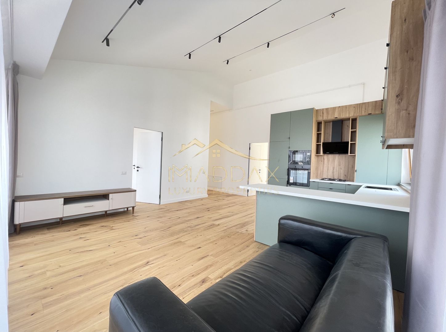 Apartament 4 Camere**TERASA**Bloc boutique***NOU// DOMENII - Poză 10
