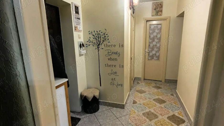 De  inchiriat apartament cu 2 camere zona Gării, Universitate, 380 E - Poză 3