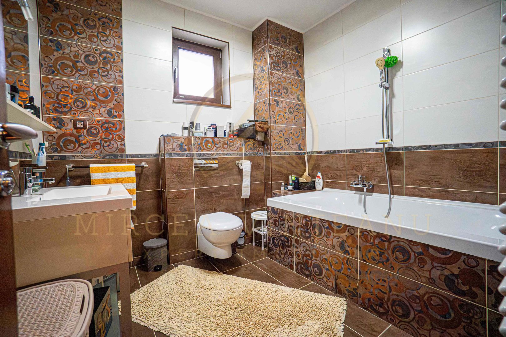 DACIA - Vila D+P+1E+M, teren 780 mp, deschidere 24 ml. - Poză 32