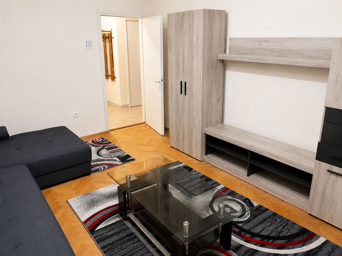 Apartament 2 camere decomandat | Zona Medicina – Bastion | - Poză 2