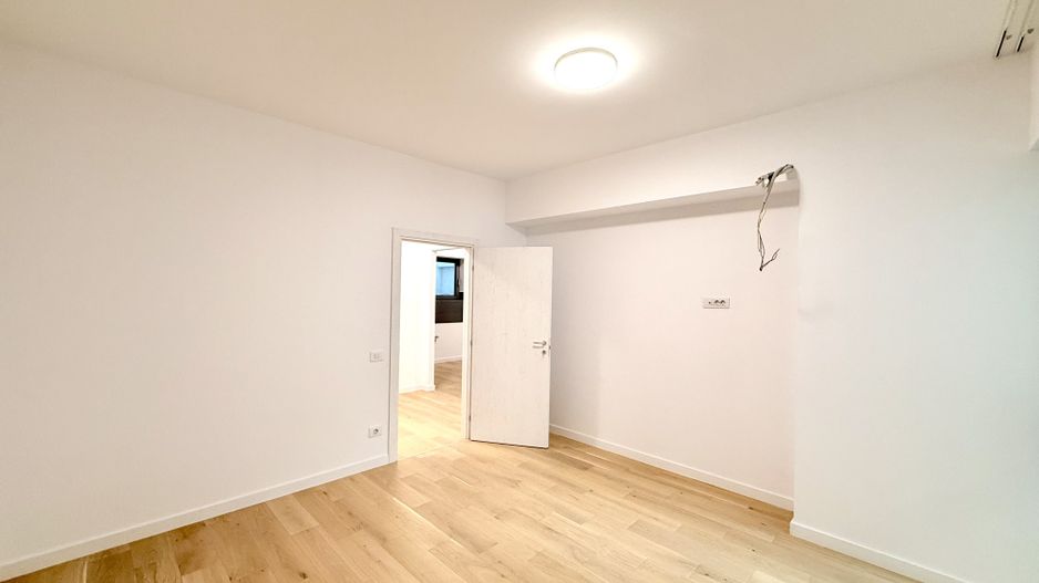 Tribunal Bulevardul Unirii 2 camere 147 mp 60 utili terasa 6 mp curte 81 mp 2025 - Poză 6