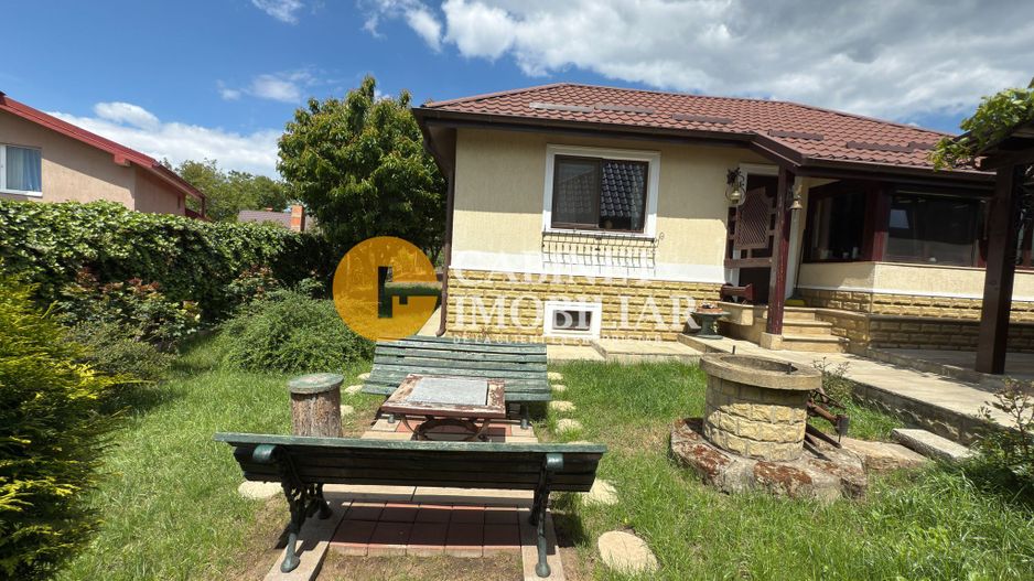 Proprietate deosebită în Aroneanu – 2 case pe teren generos de 1209 mp - Poză 21