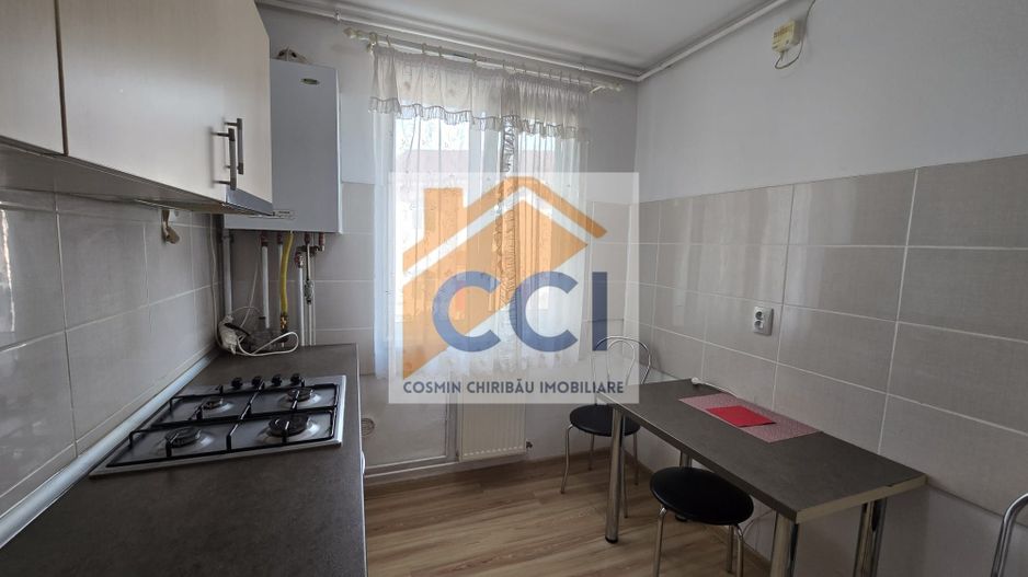 DE VÂNZARE - Apartament cu 2 camere în Bacău - Etaj 1 - Poză 18