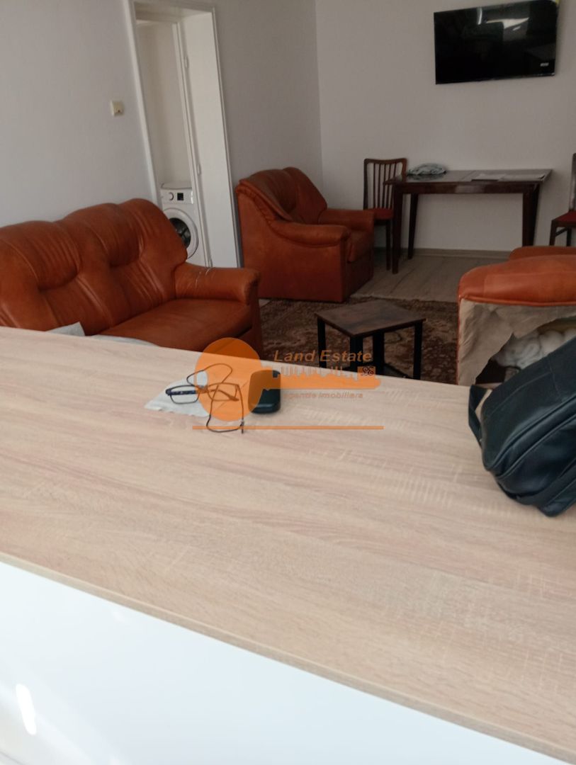 Apartament cu 2 camere in zona Constructorilor - Poză 3