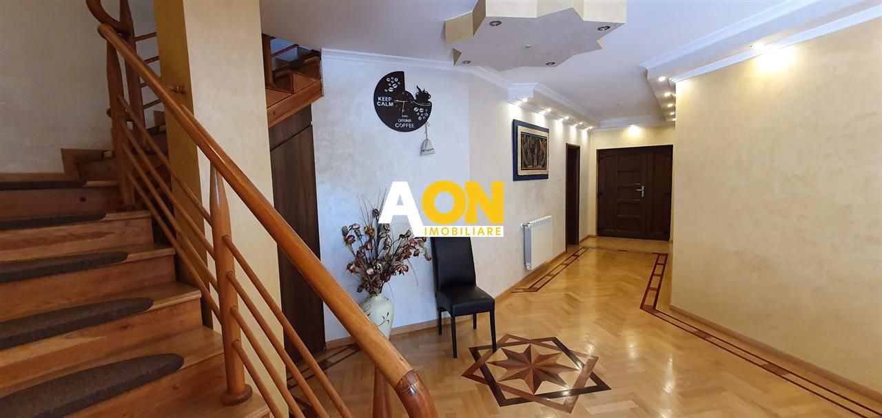 Casa 10 camere, ideala ca pensiune, zona Cetatii Alba Carolina - Poză 4