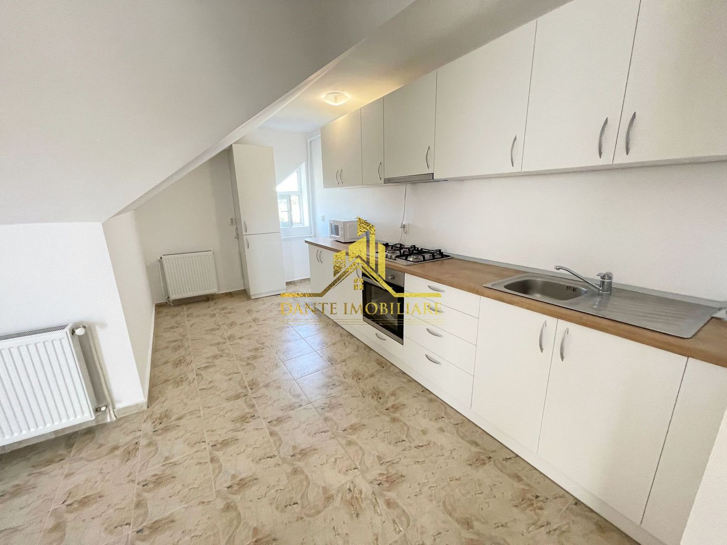 2 camere, mobilat modern, bloc nou, parcare, Floresti, zona VIVO - Poză 3