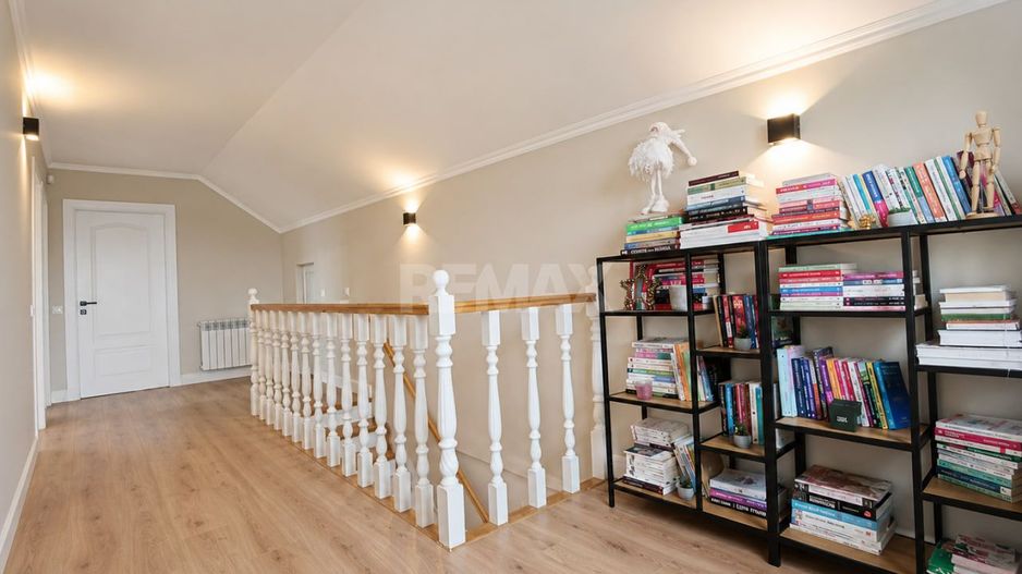 Casă 3 + Living, renovată | 17 ari | Panouri fotovoltaice | Pompă de căldură | Măgdăcești - Poză 19